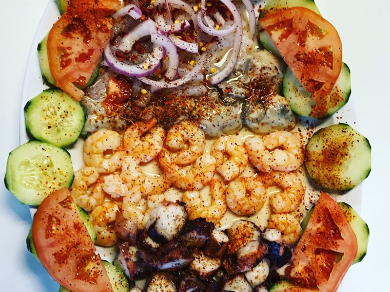 Mariscos El Abuelo y Yo food